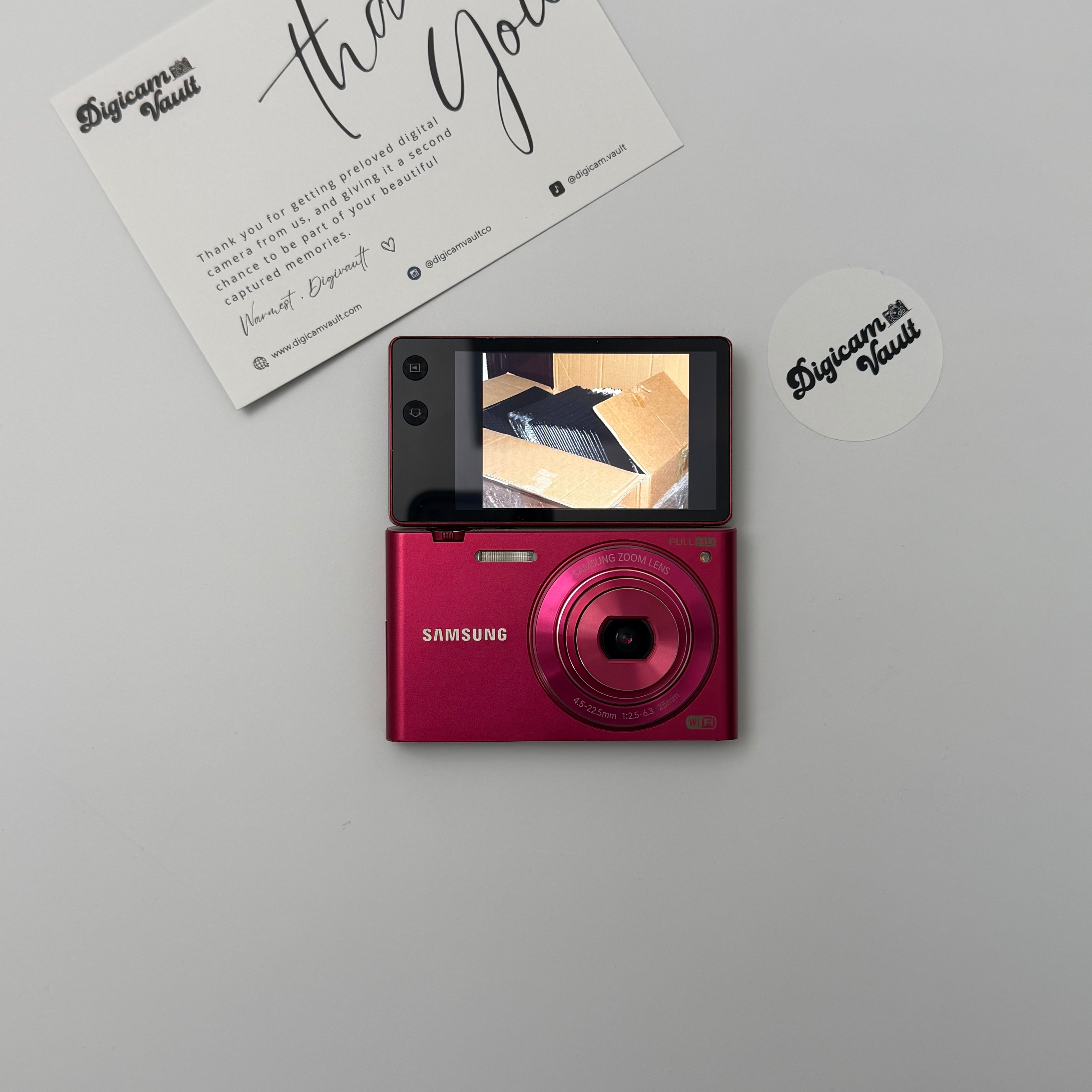 SAMSUNG MV900F [RED]