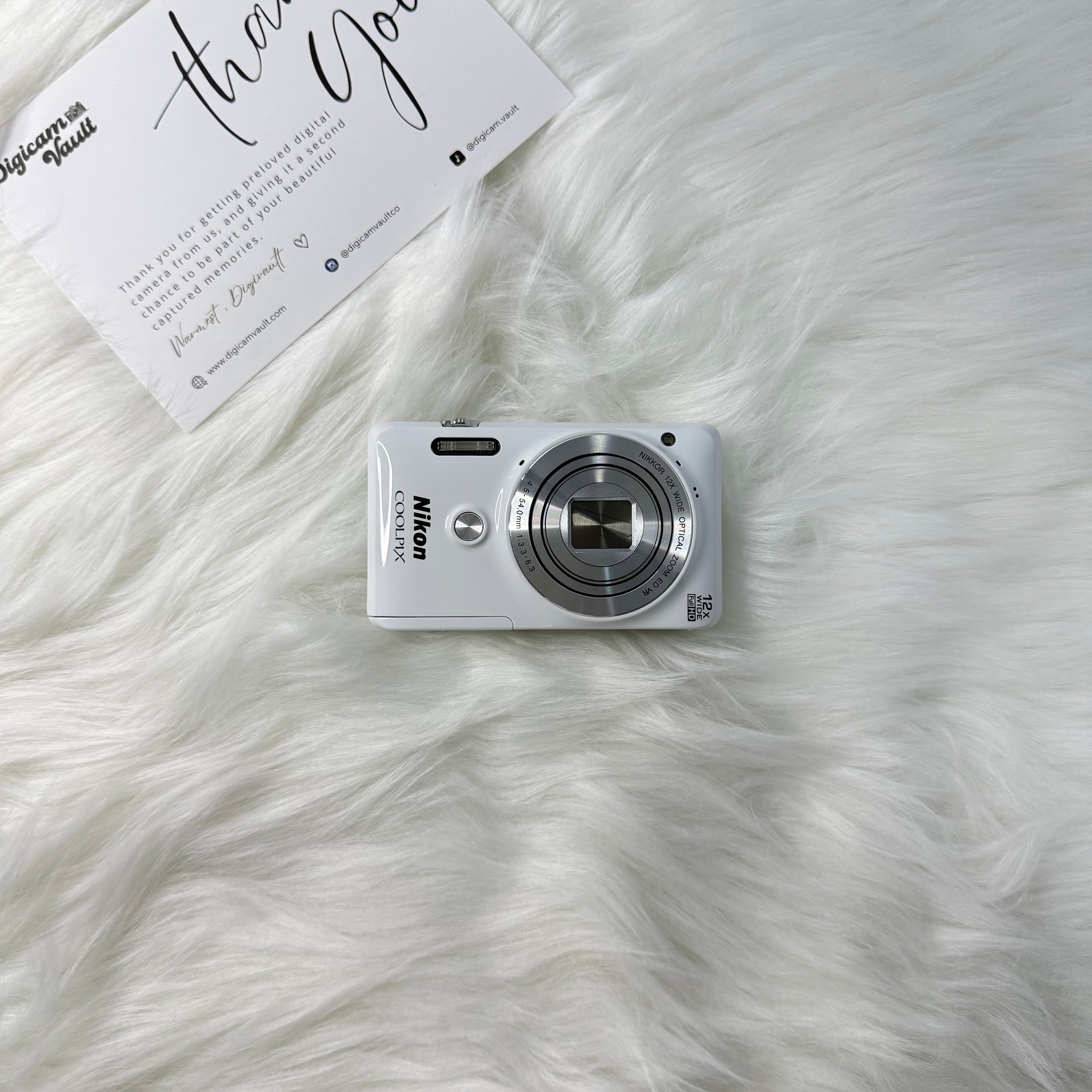 NIKON COOLPIX S6900 [WHITE]