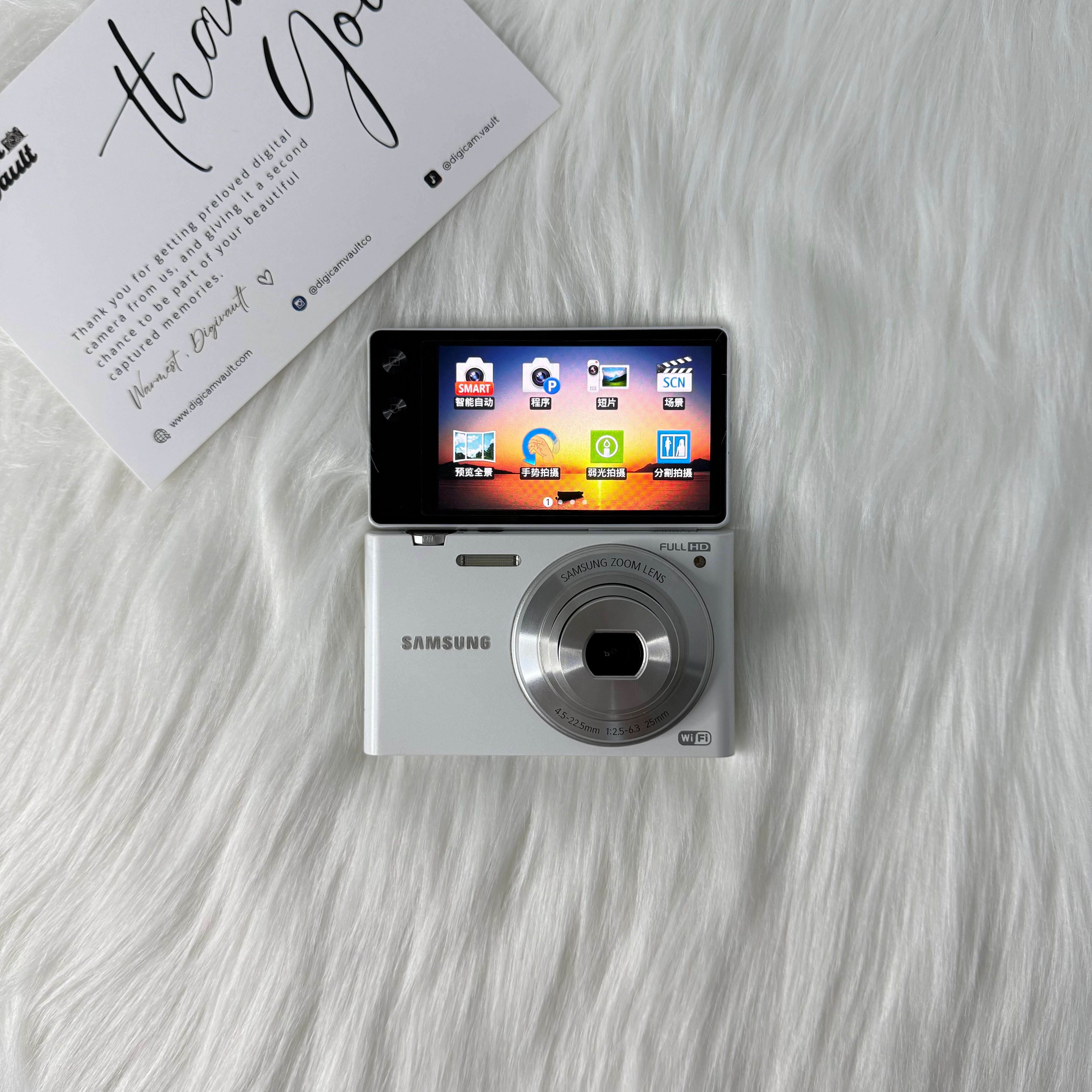 SAMSUNG MV900F [WHITE]