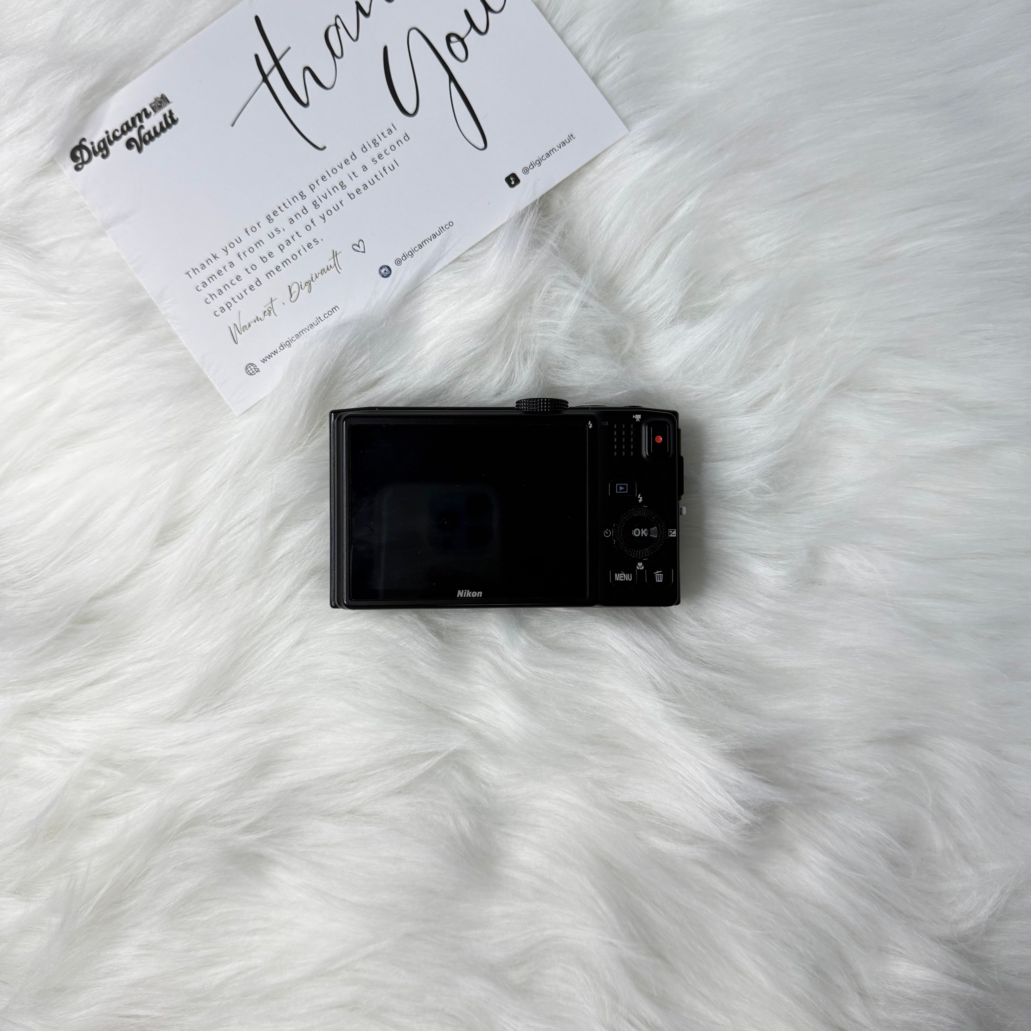 NIKON COOLPIX S8200 [BLACK]