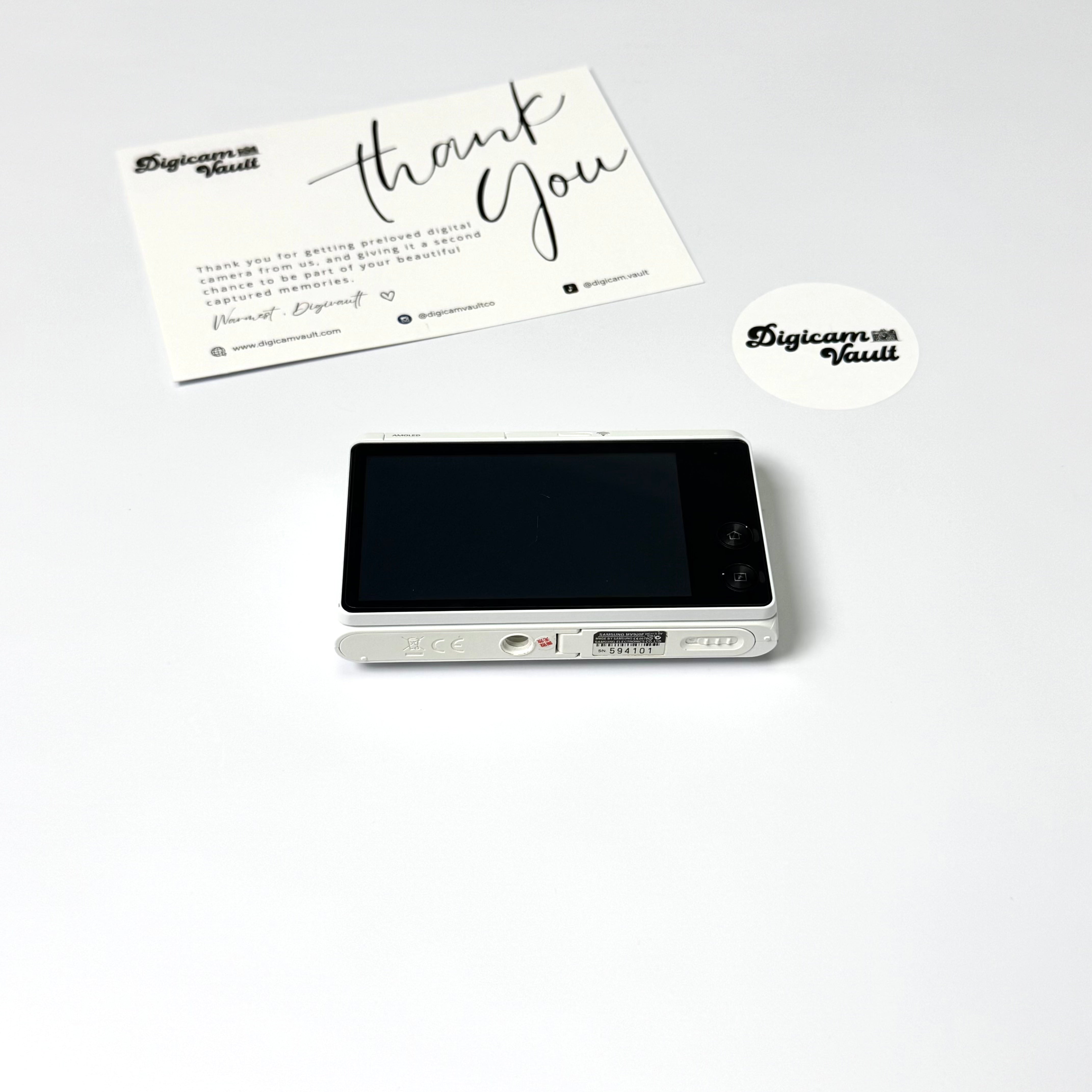 SAMSUNG MV900F [WHITE] - GEM FINDS ✮