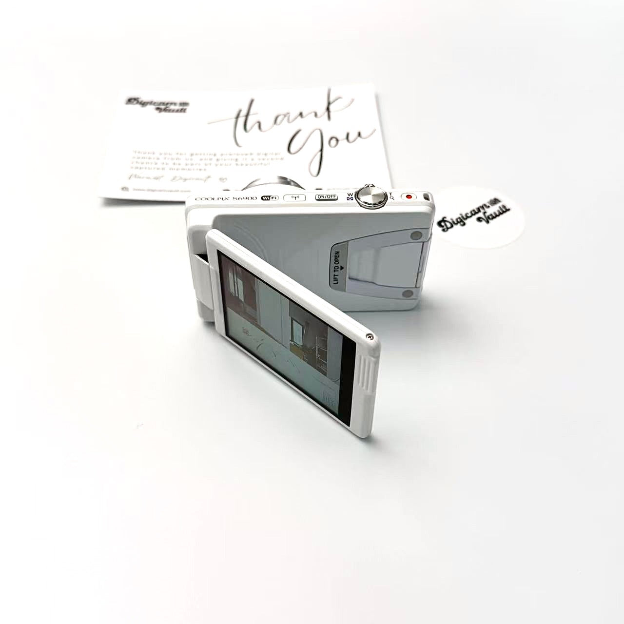 NIKON COOLPIX S6900 [WHITE] - RARE ✮