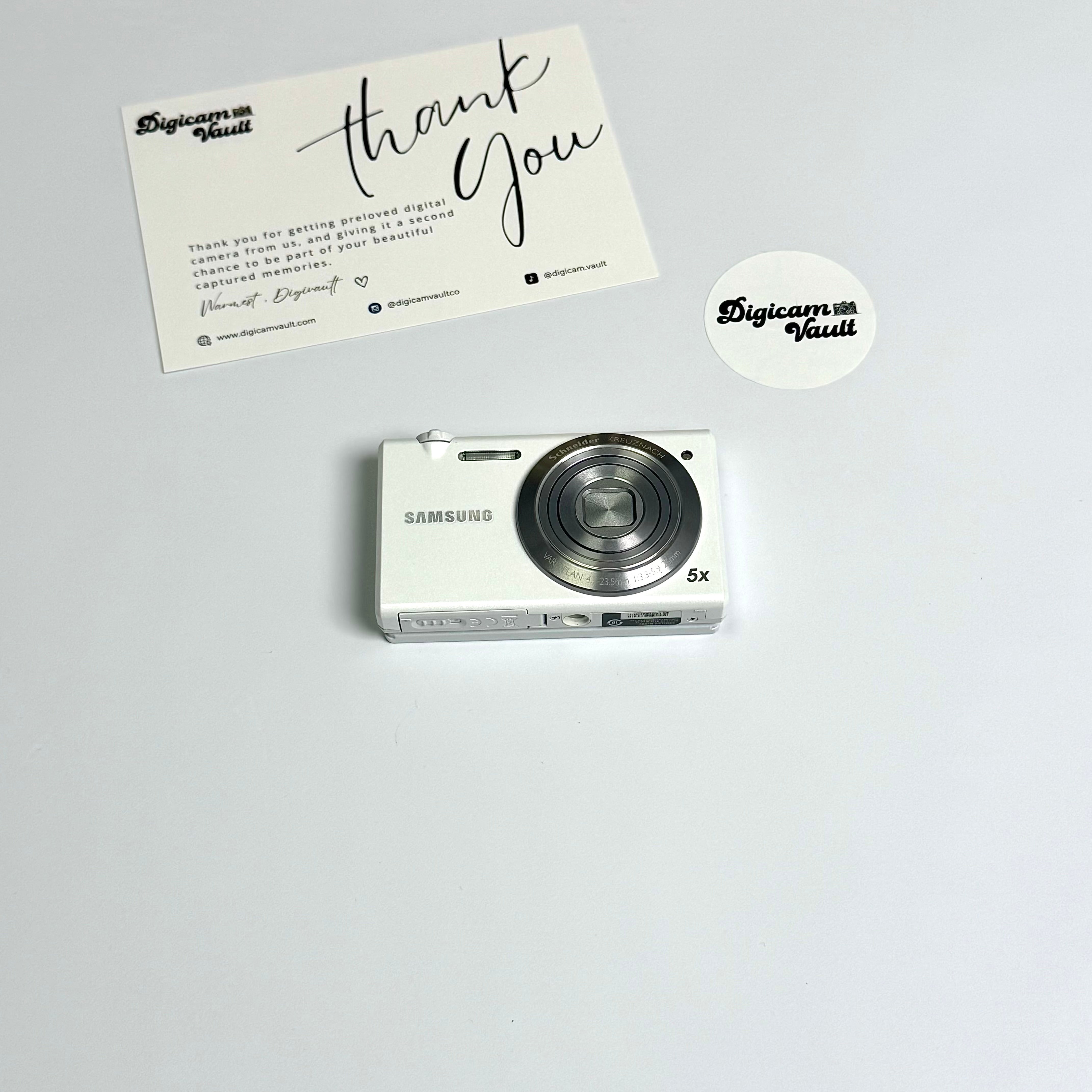 SAMSUNG MV800 [WHITE] - RARE ✮