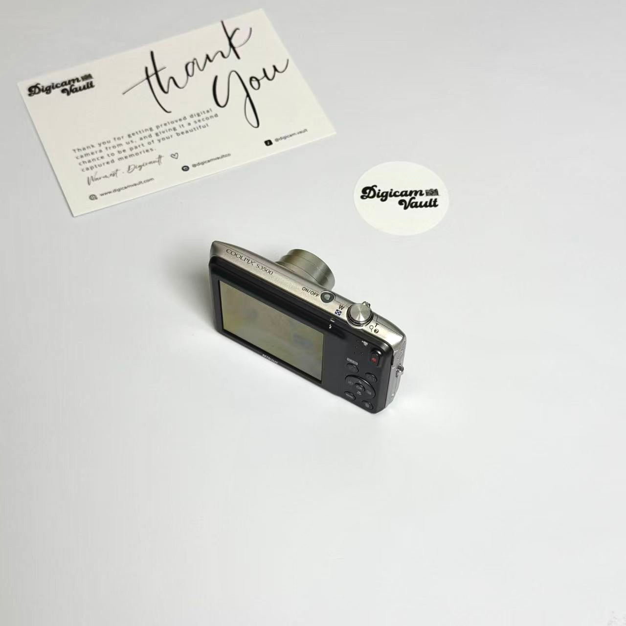 NIKON COOLPIX S3500 [SILVER]