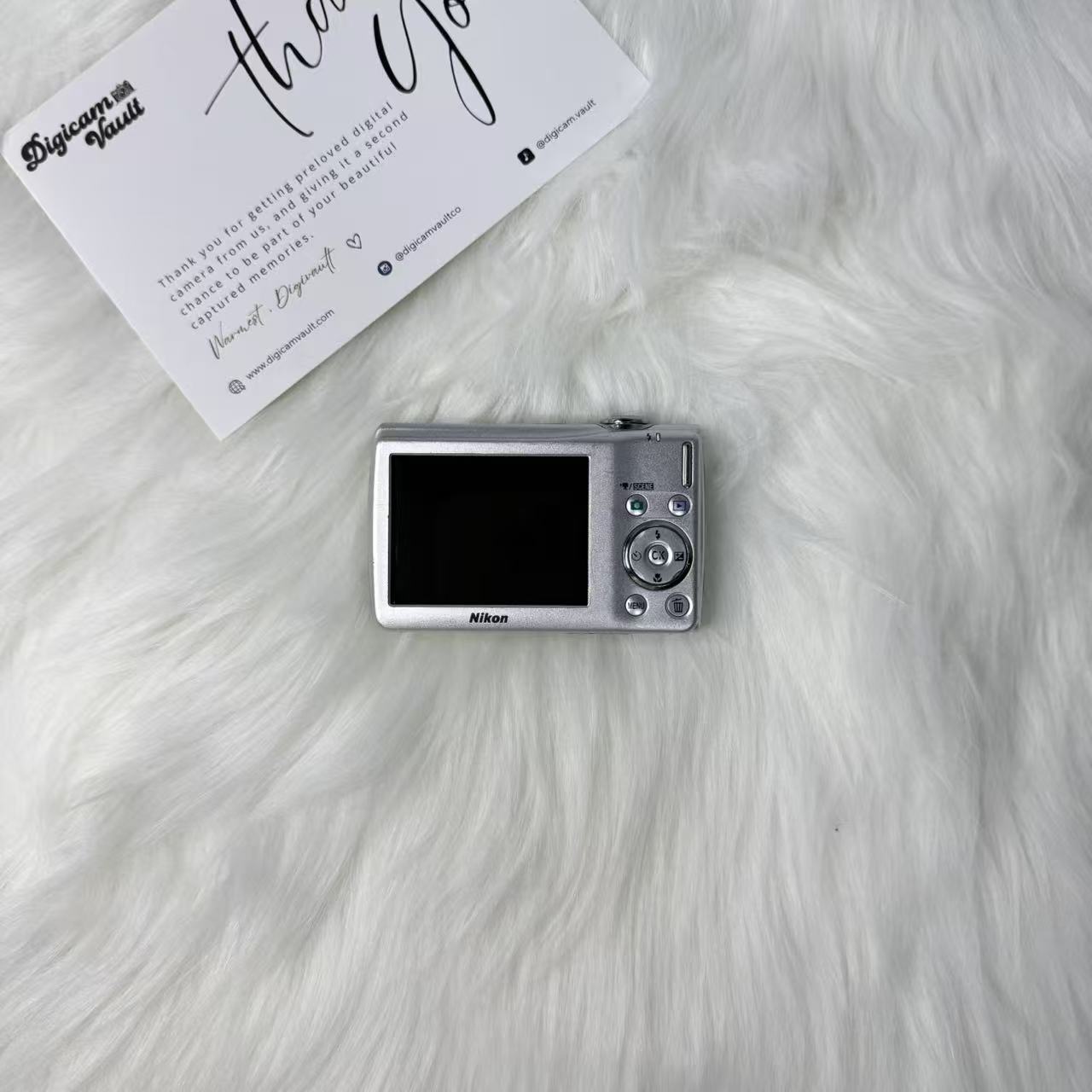 NIKON COOLPIX S220 [SILVER]