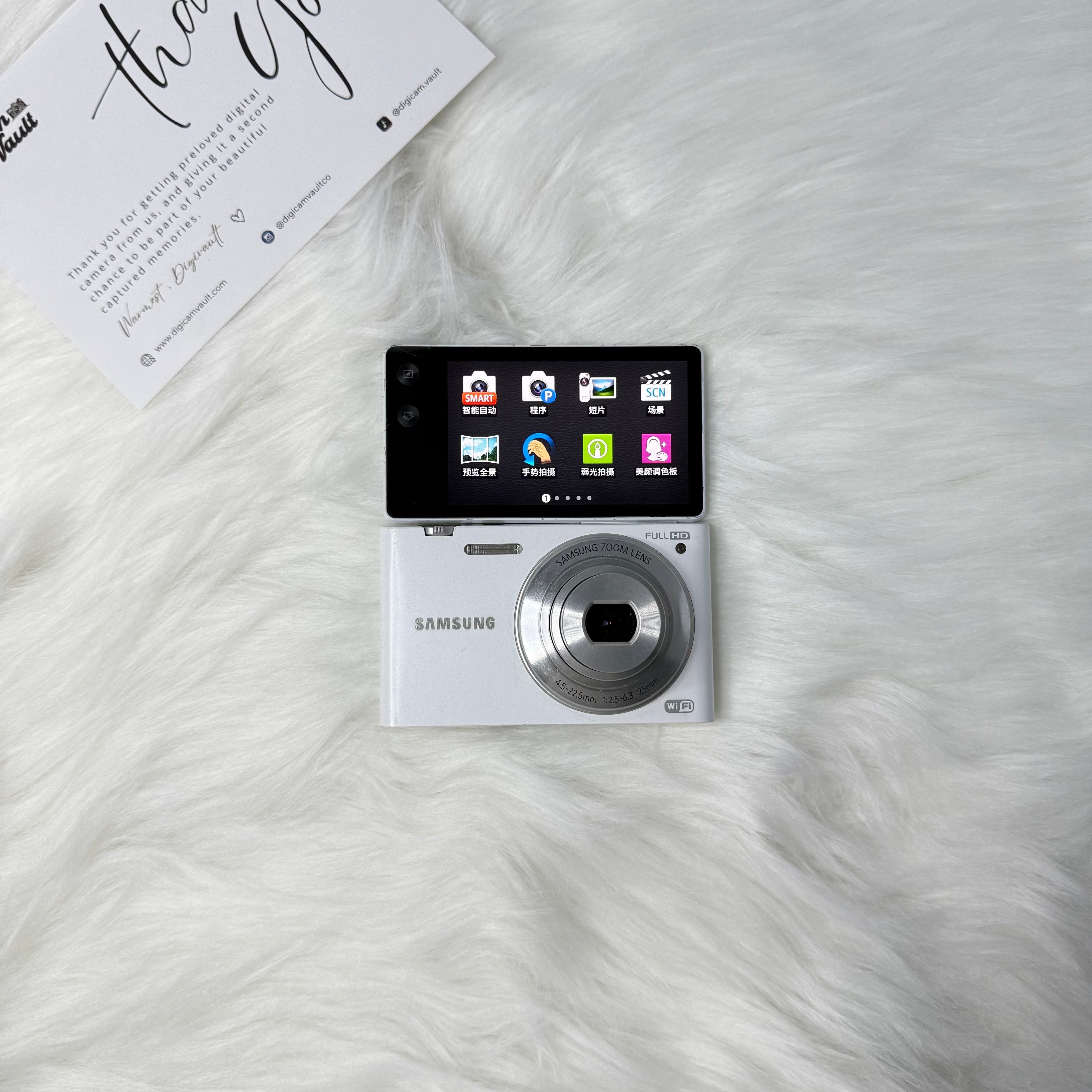 SAMSUNG MV900F [WHITE]