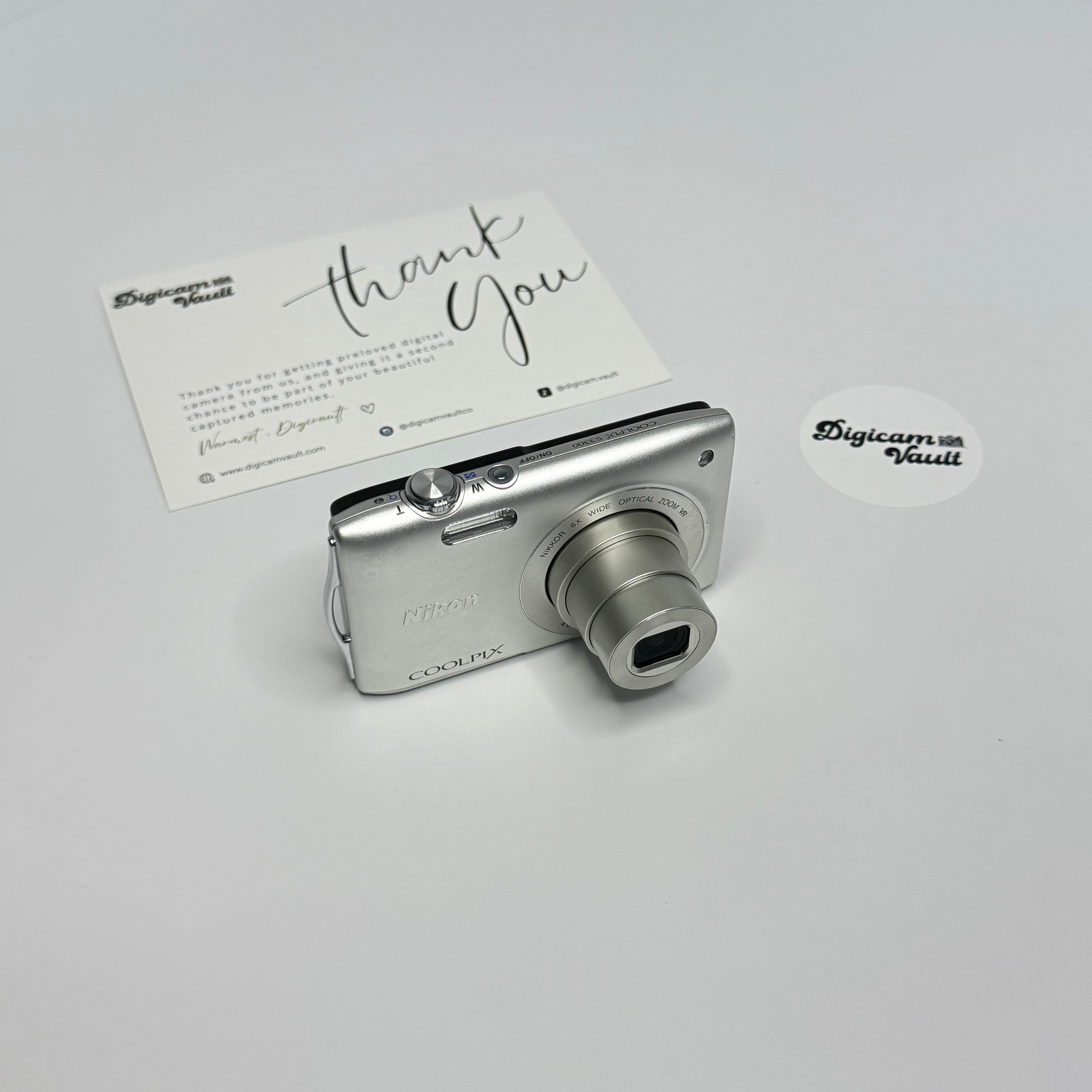 NIKON COOLPIX S3300 [SILVER]