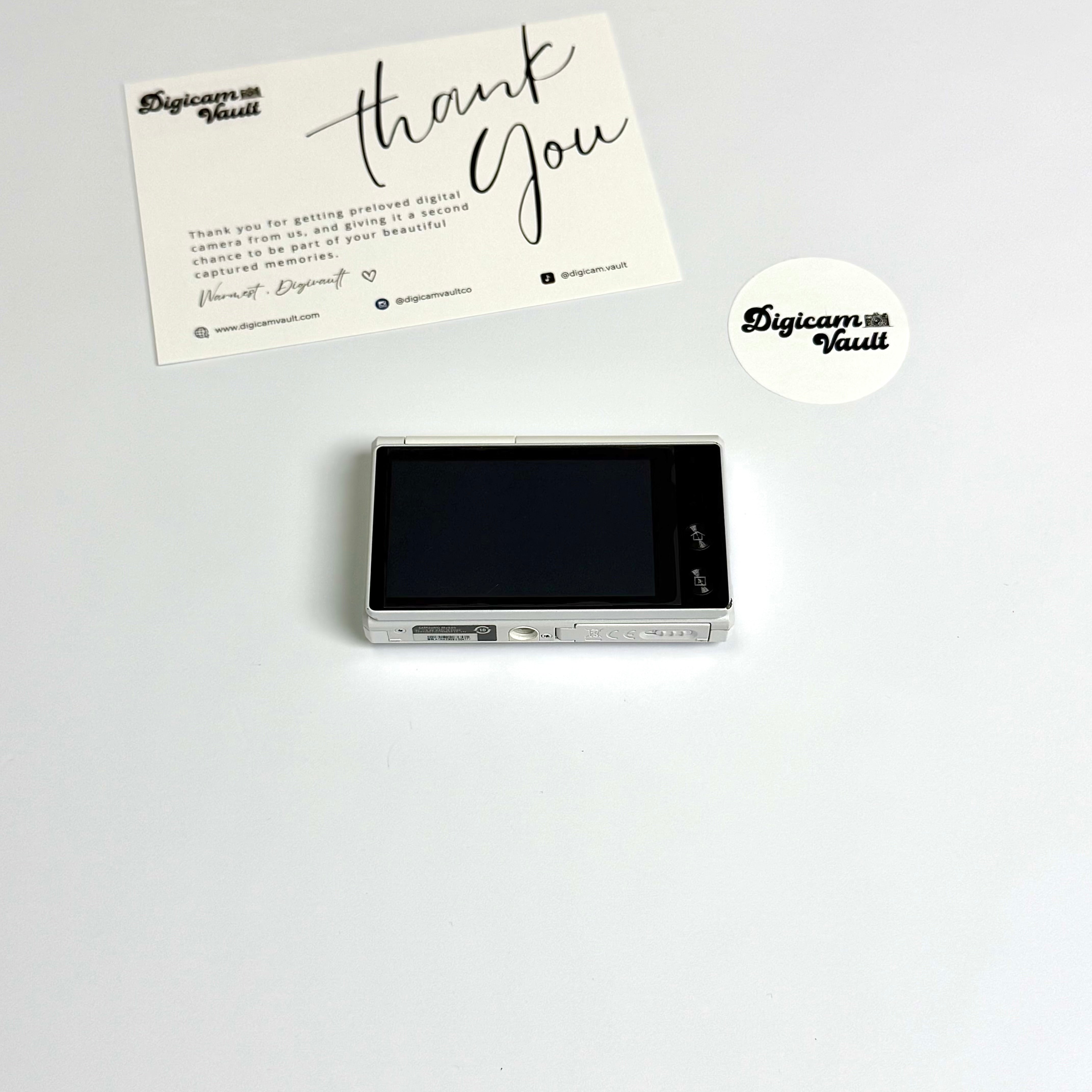 SAMSUNG MV800 [WHITE] - RARE ✮