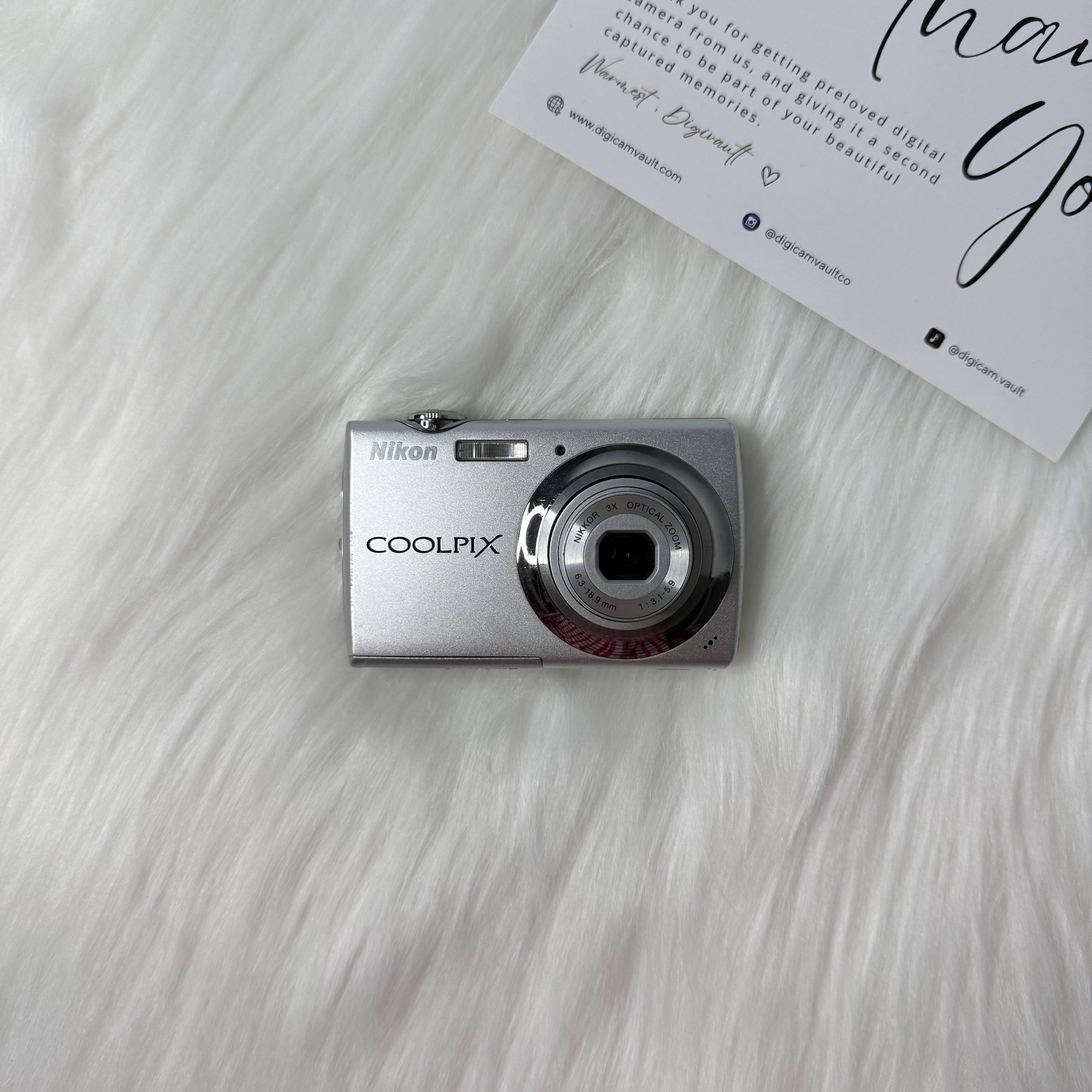 NIKON COOLPIX S220 [SILVER]