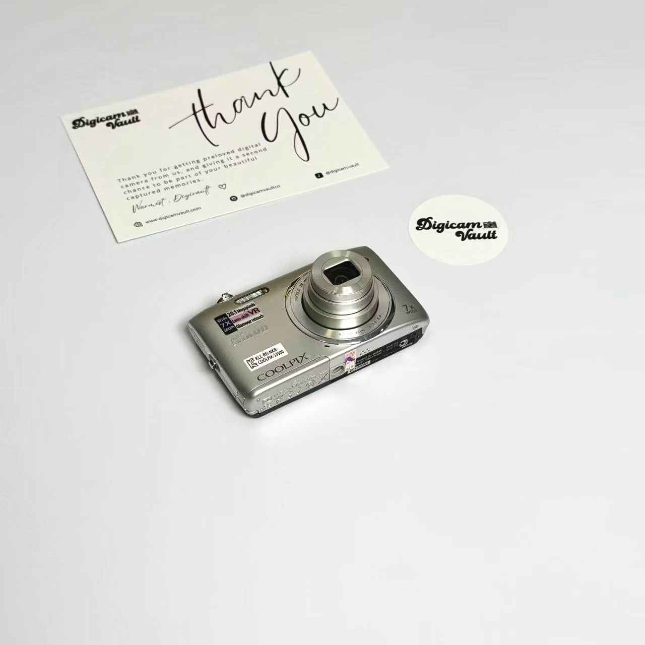 NIKON COOLPIX S3500 [SILVER]
