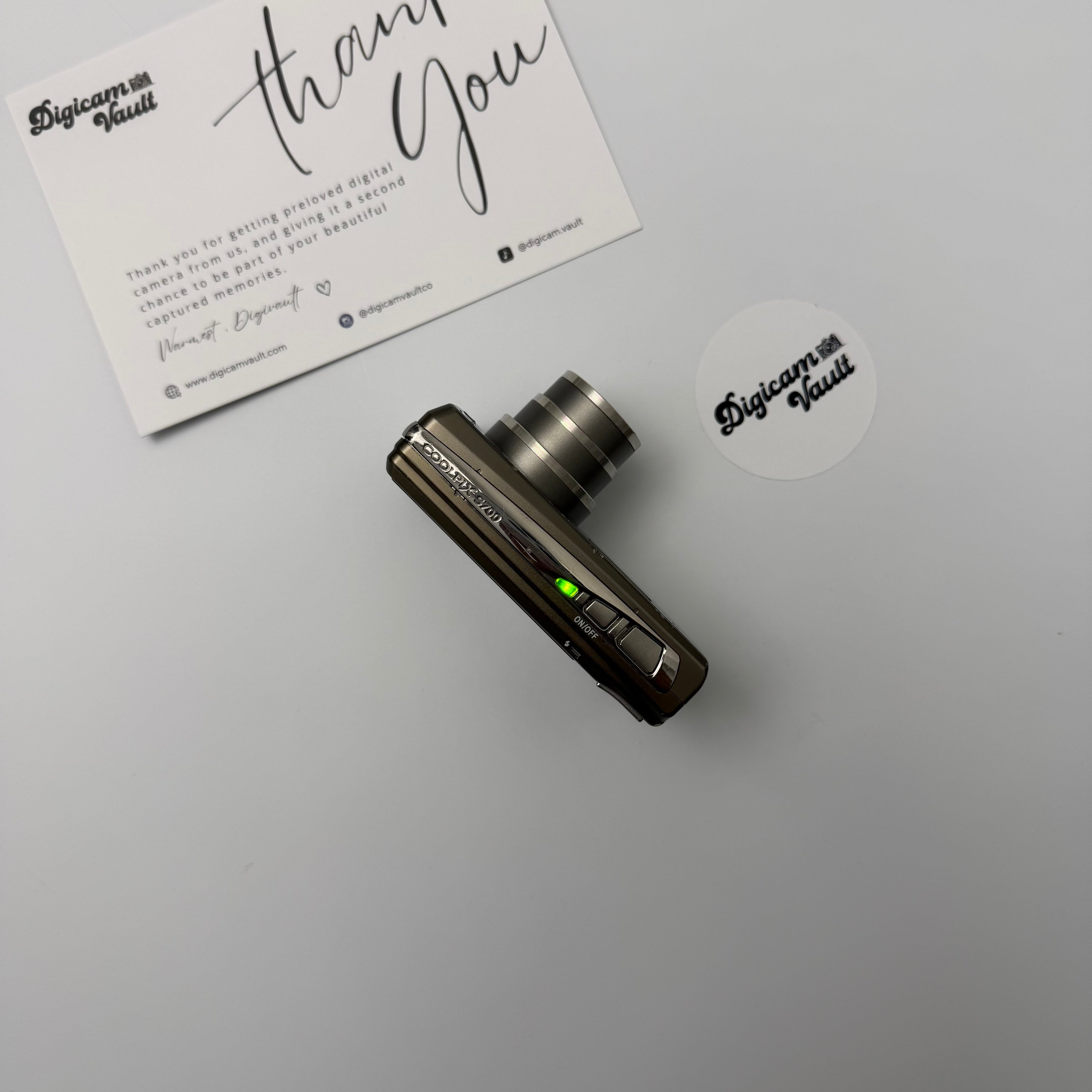 NIKON COOLPIX S700 [GRAY]