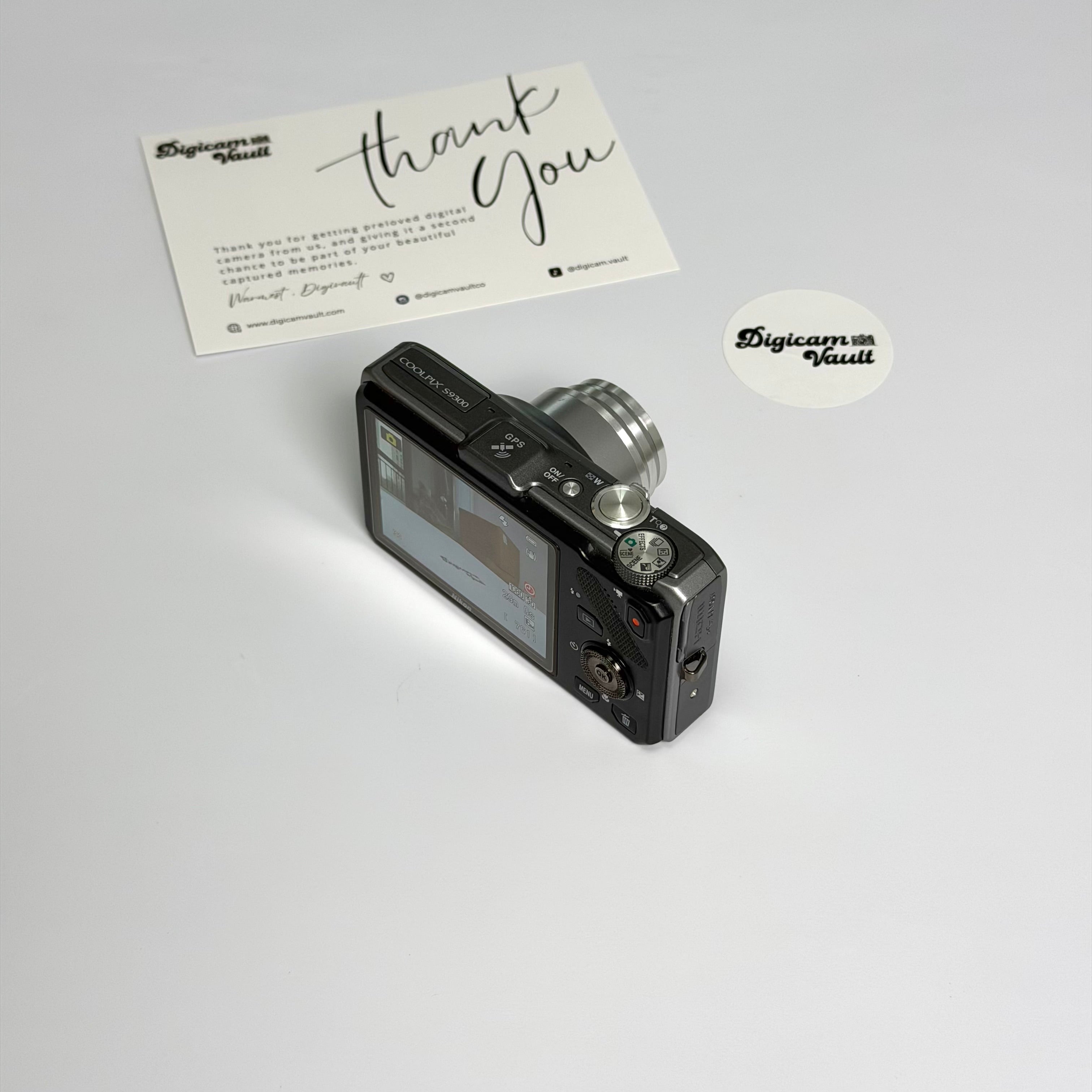 NIKON COOLPIX S9300 [SILVER]