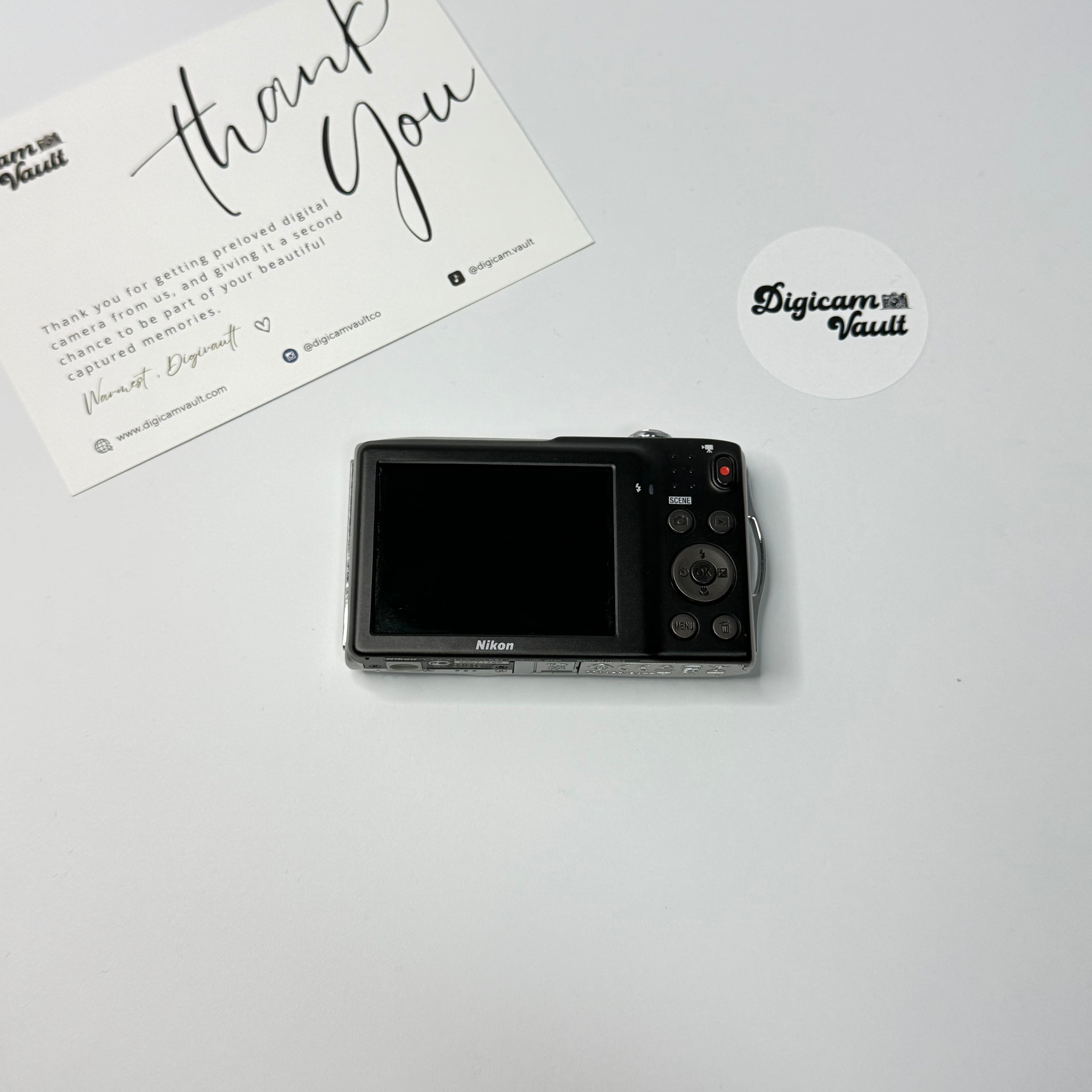 NIKON COOLPIX S3300 [SILVER]