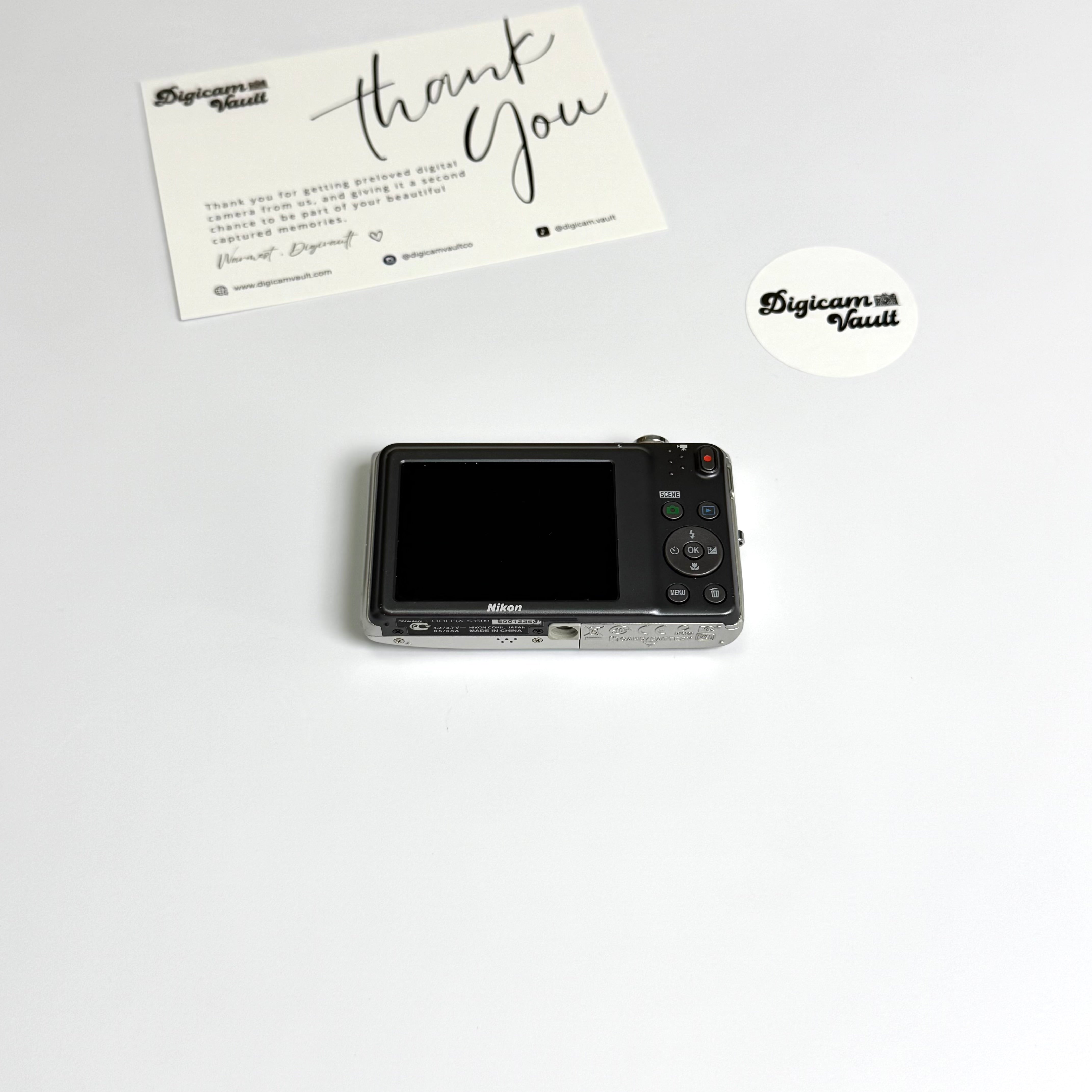 NIKON COOLPIX S3500 [SILVER]