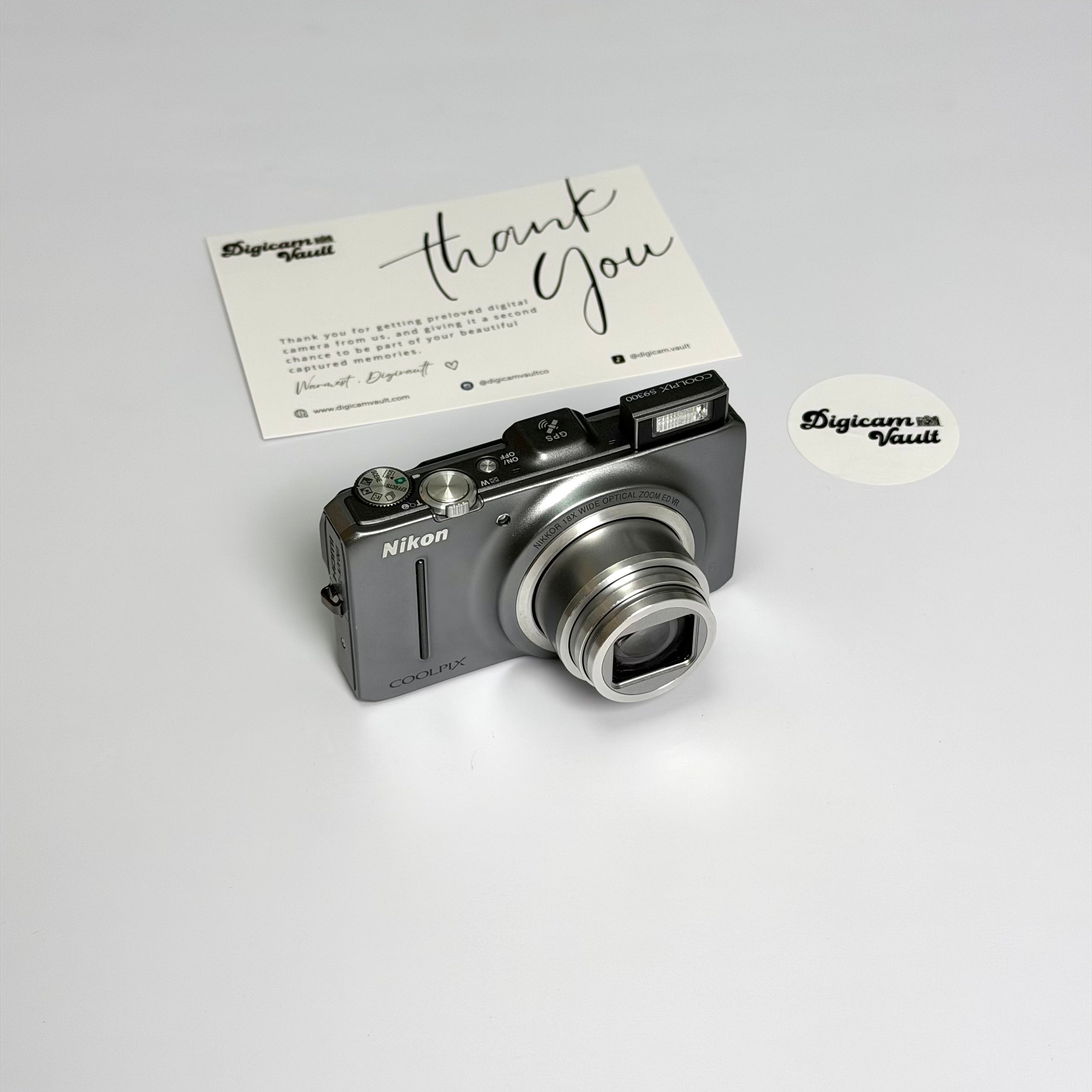 NIKON COOLPIX S9300 [SILVER]