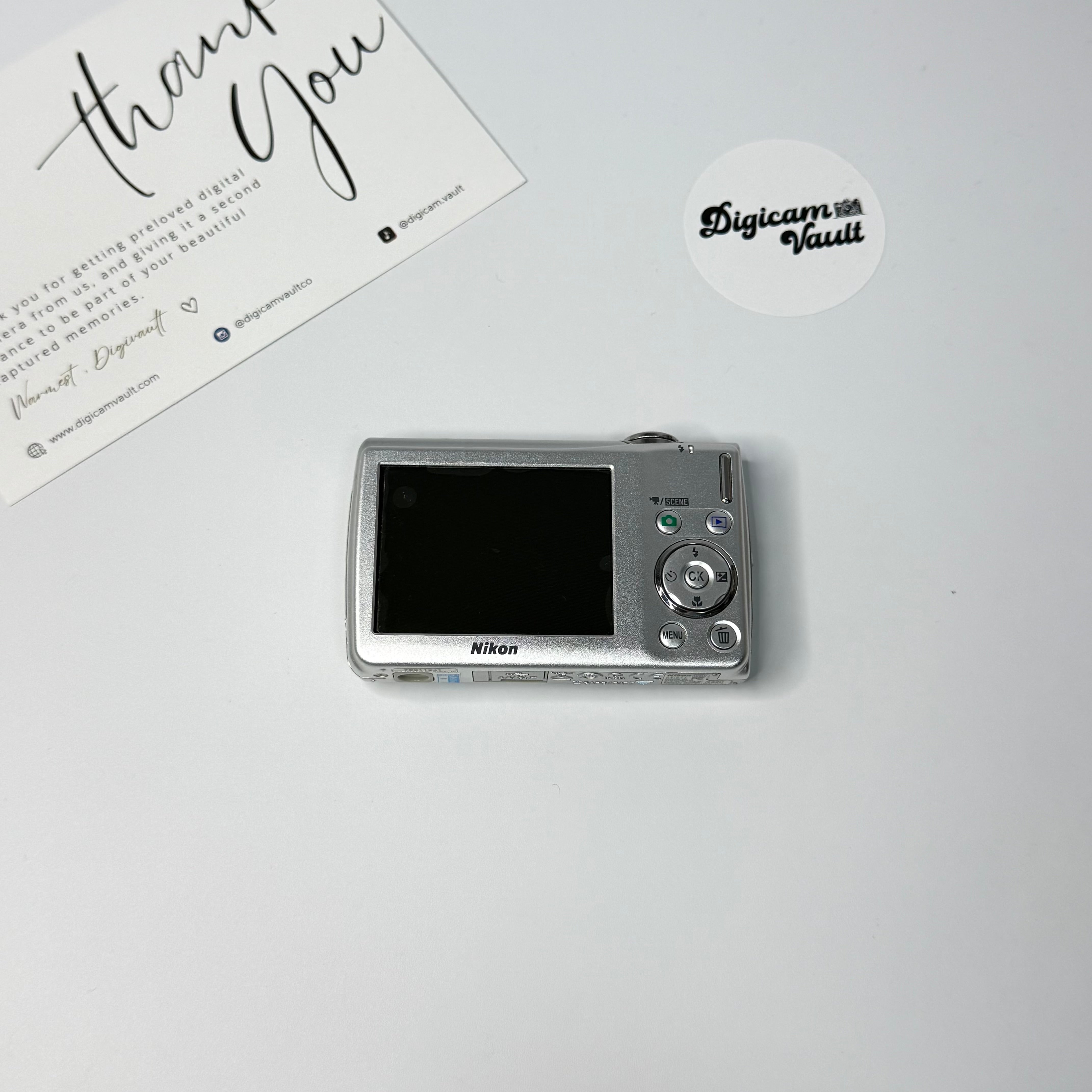 NIKON COOLPIX S220 [SILVER]