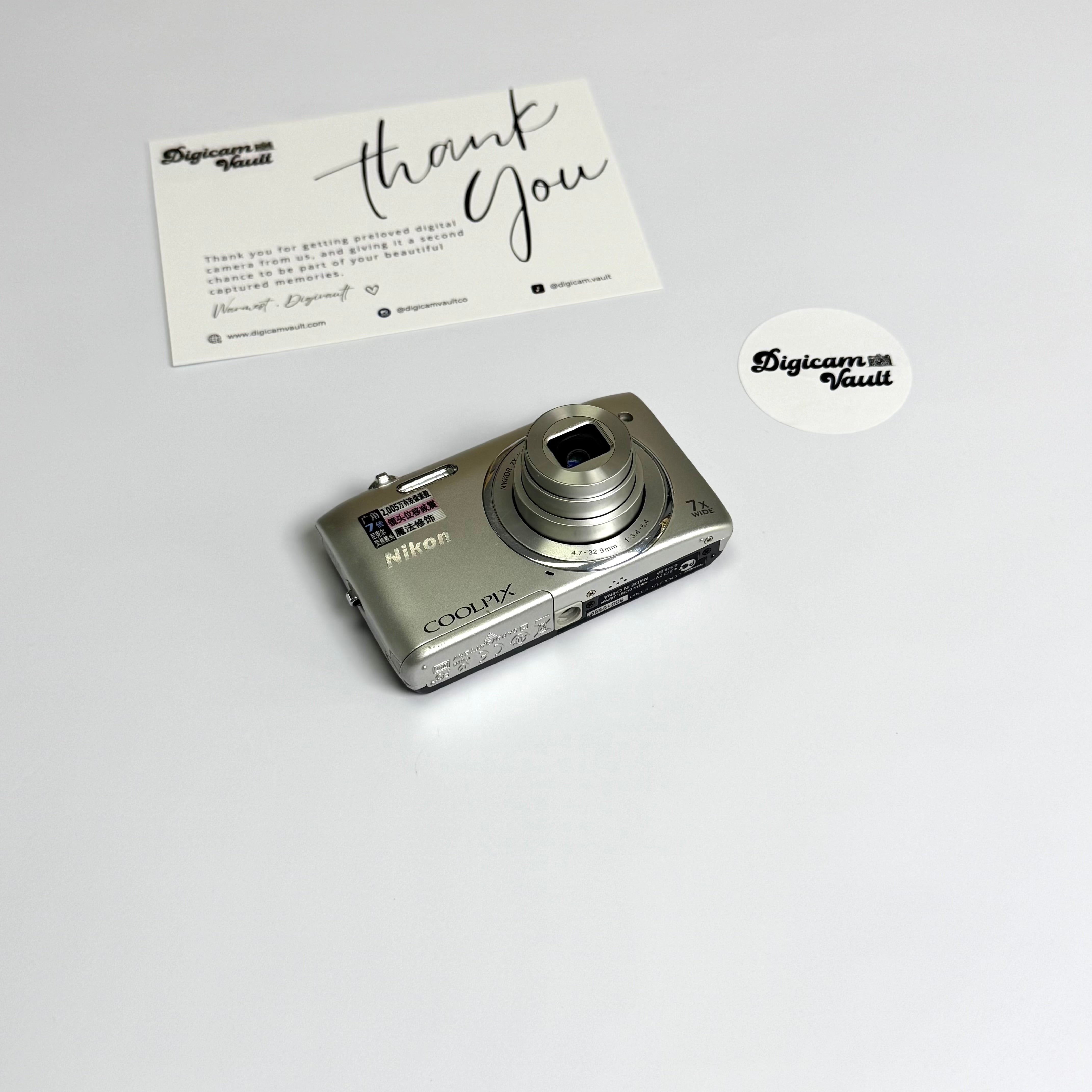 NIKON COOLPIX S3500 [SILVER]
