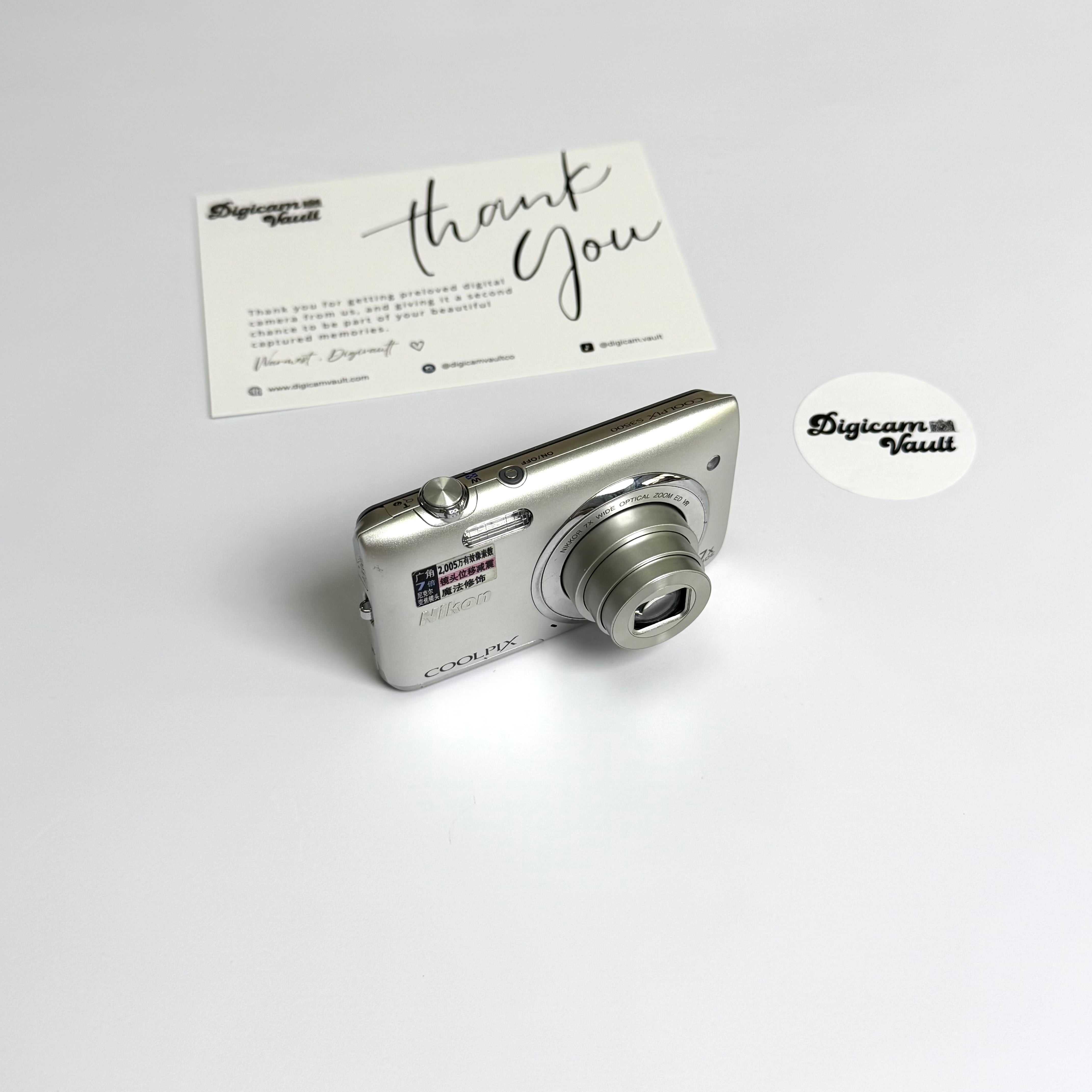 NIKON COOLPIX S3500 [SILVER]