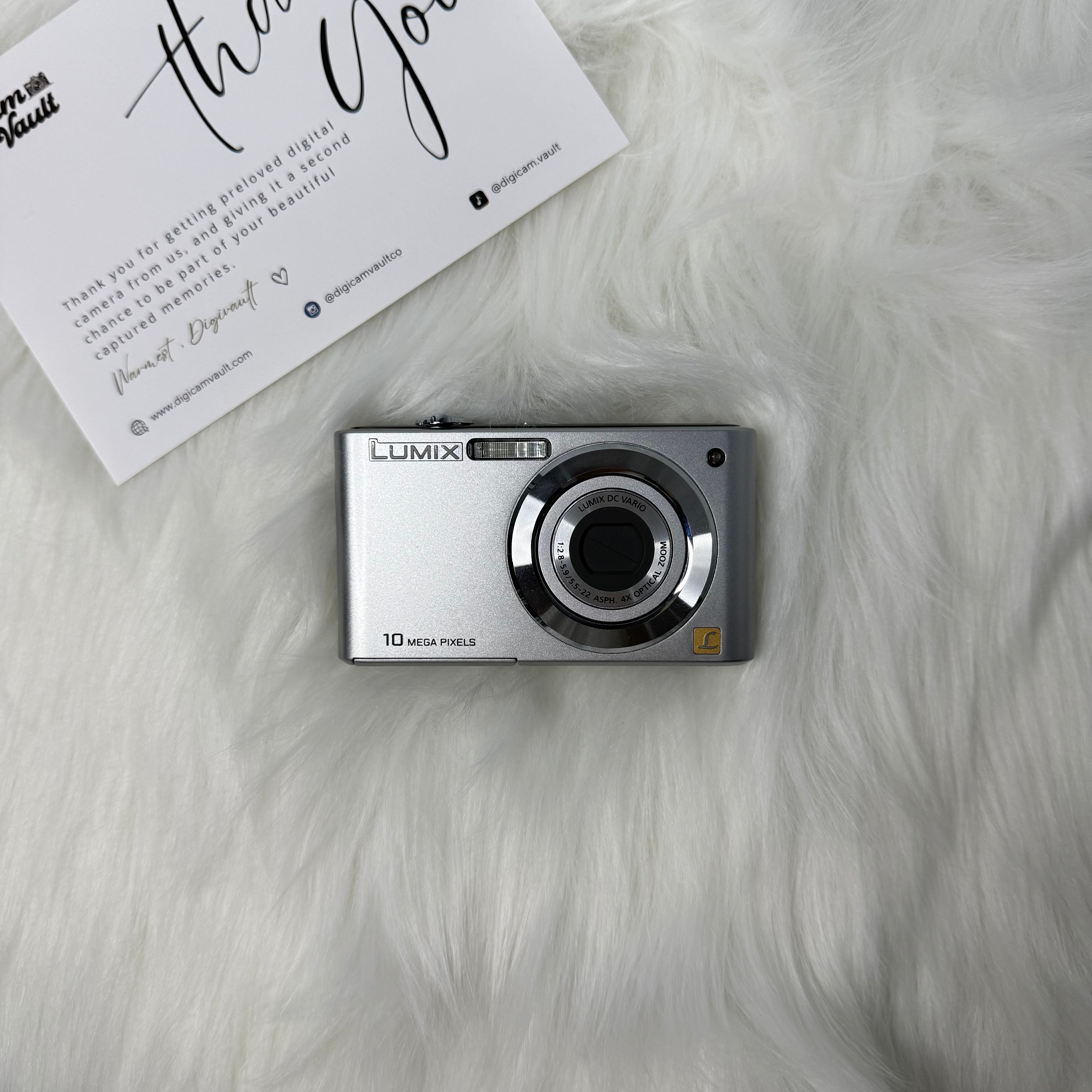 PANASONIC LUMIX DMC-F2 [SILVER]