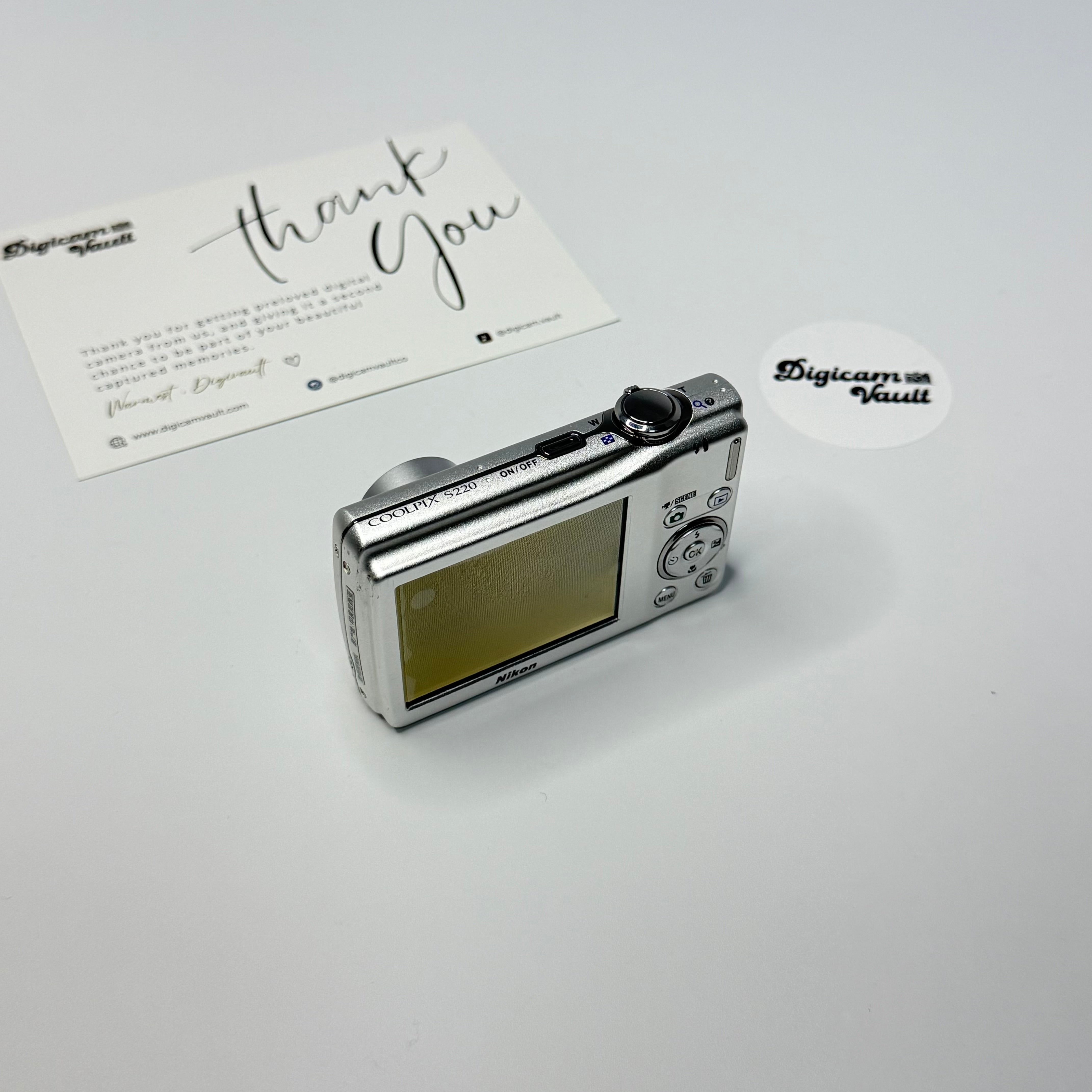 NIKON COOLPIX S220 [SILVER]