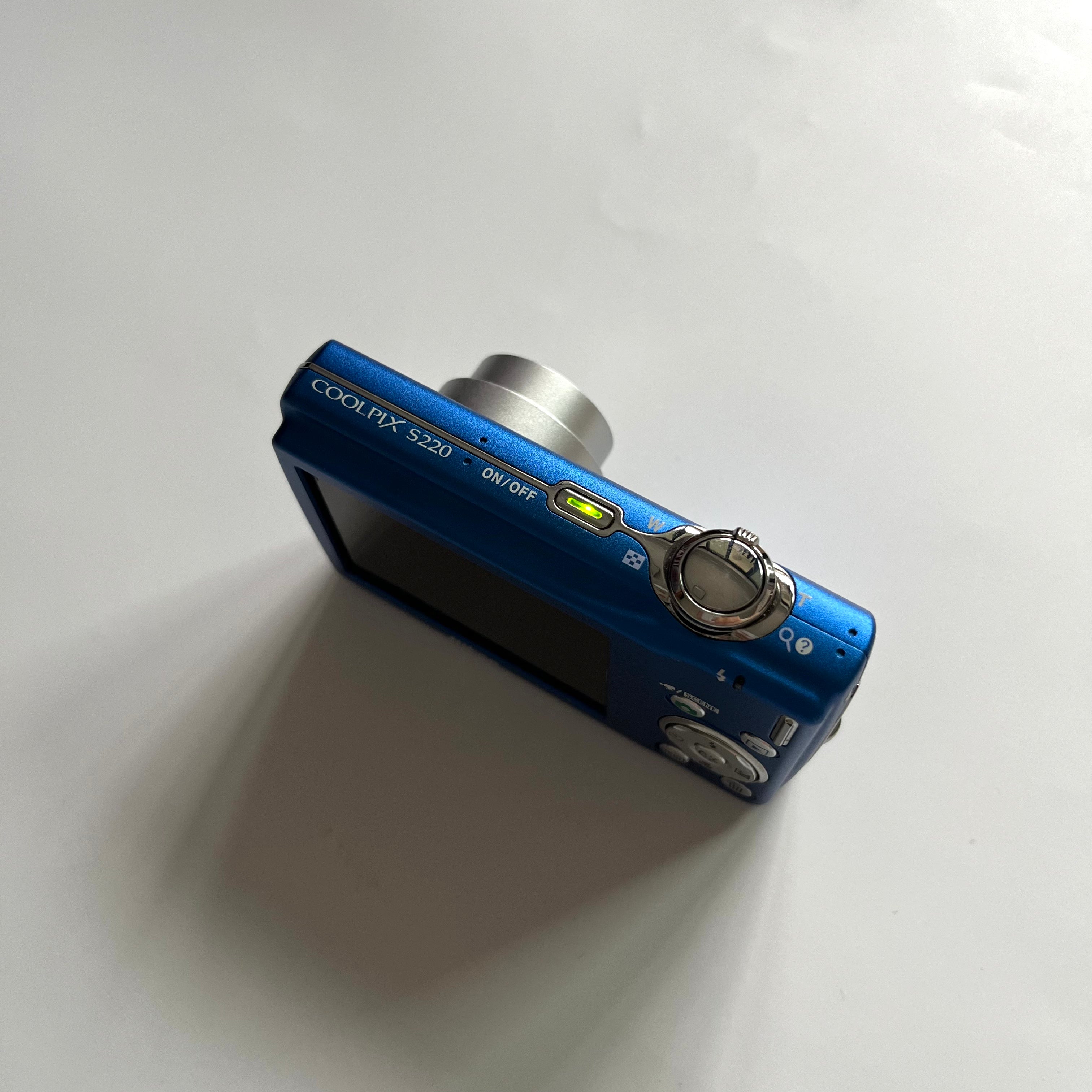 NIKON COOLPIX S220 [BLUE]