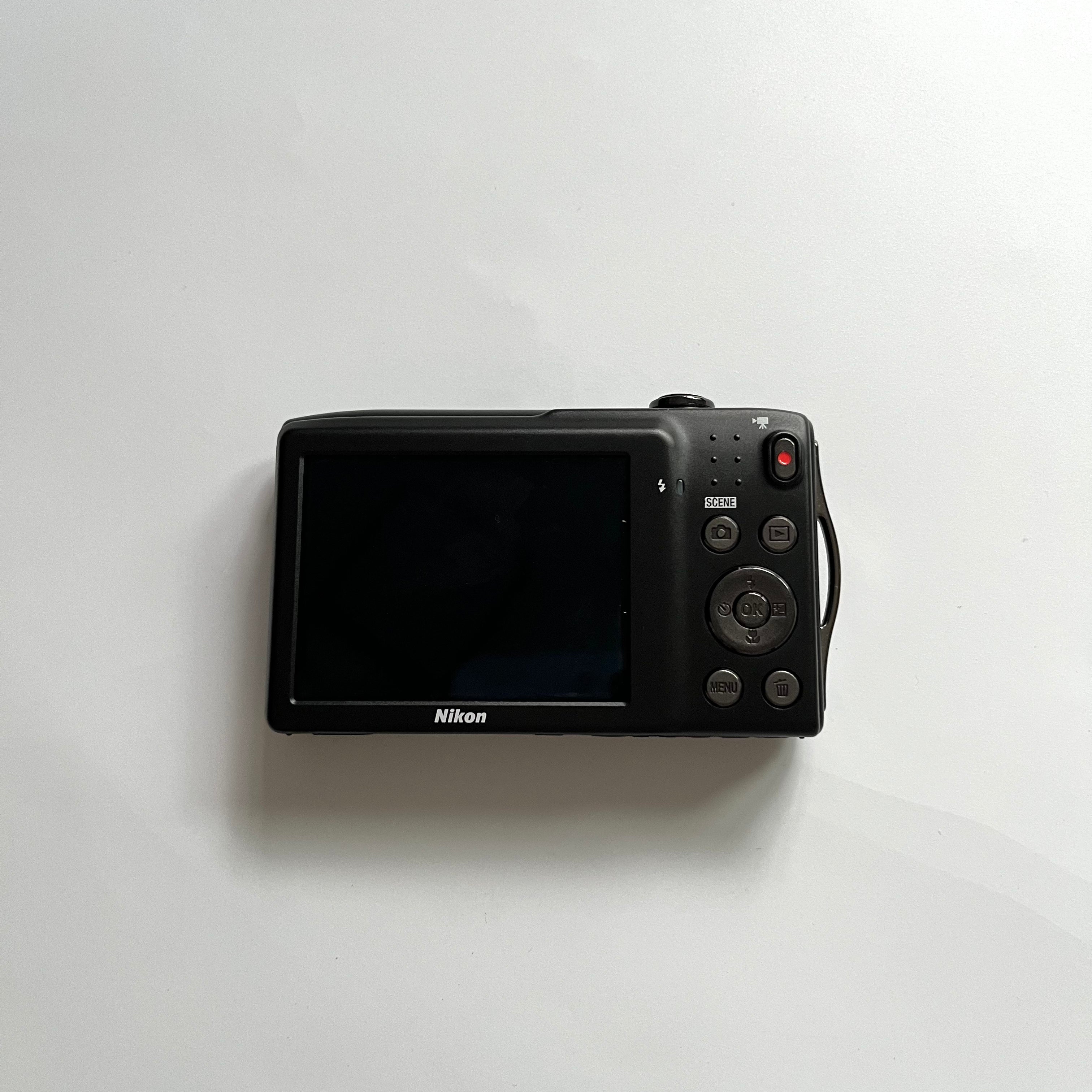 NIKON COOLPIX S3300 [BLACK]